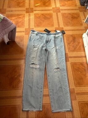 Fashion Nova Light Blue Distressed Straight Jeans for Men